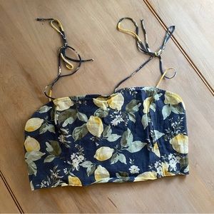 Abercrombie linen lemon top